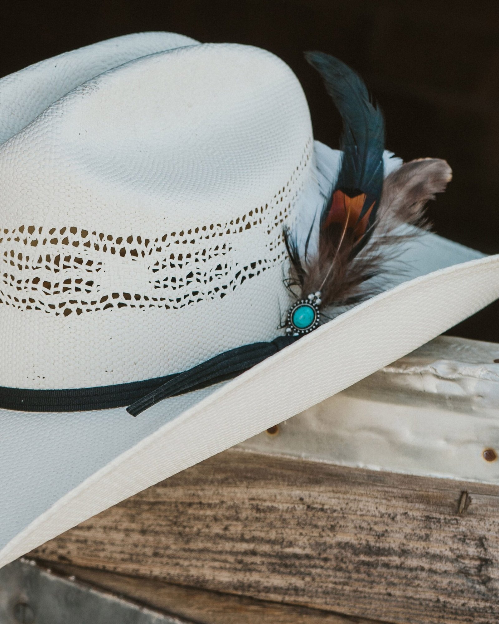 Alluring Hat Pin - Image 2