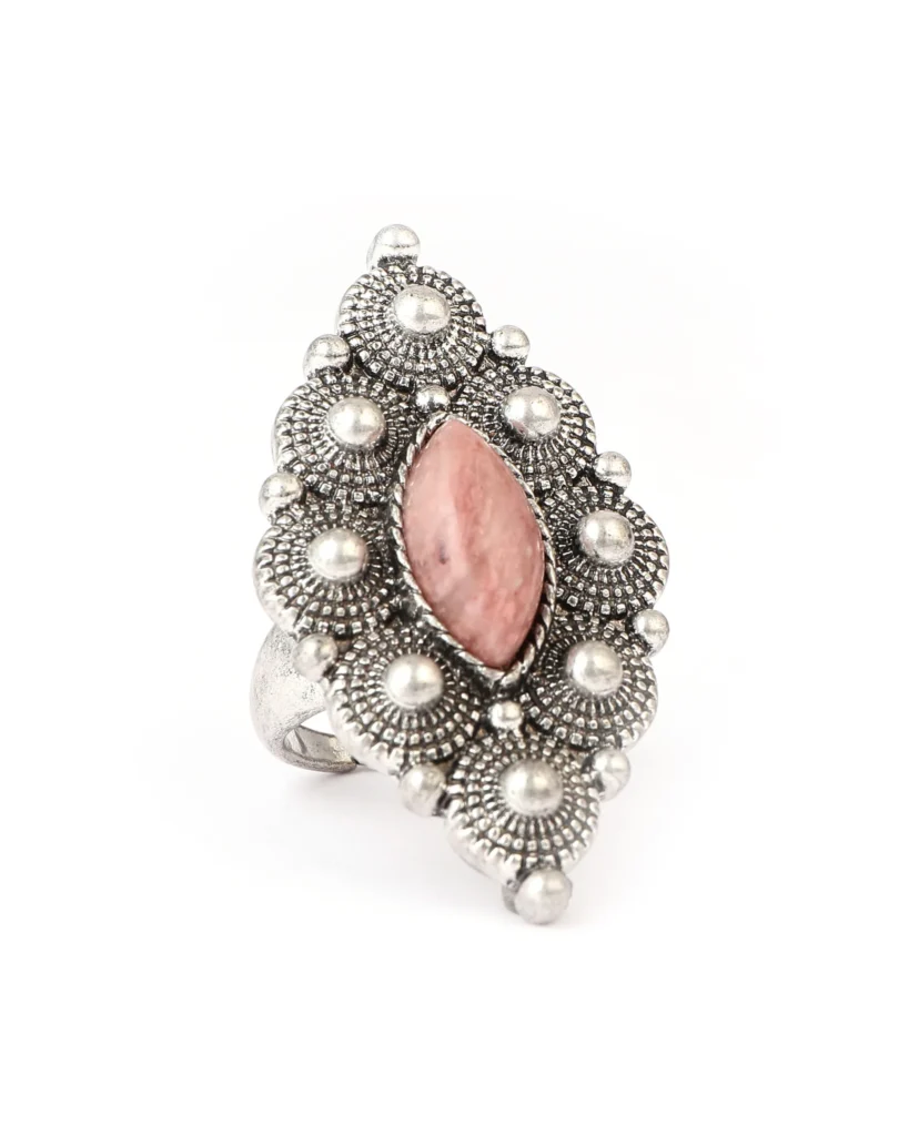 Following Love Ring